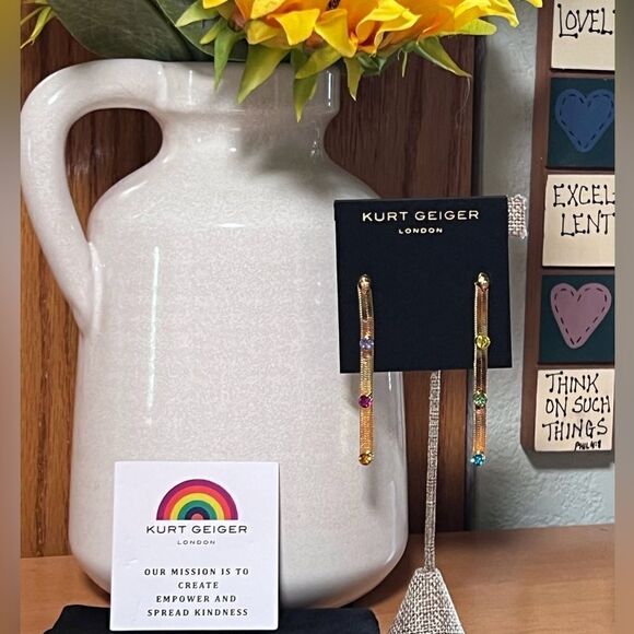 NWT Kurt Geiger London Rainbow Crystal Snake Chain Linear Multi Color Earrings - Picture 1 of 7